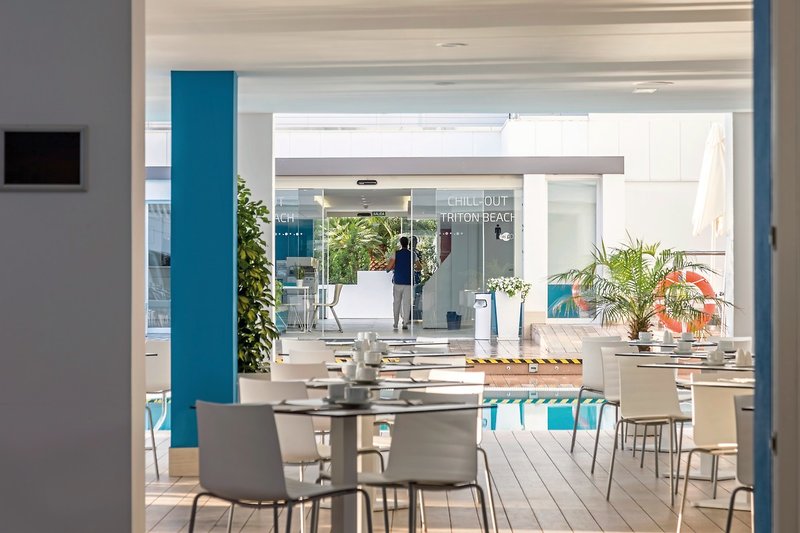 Hotel Triton Beach 17