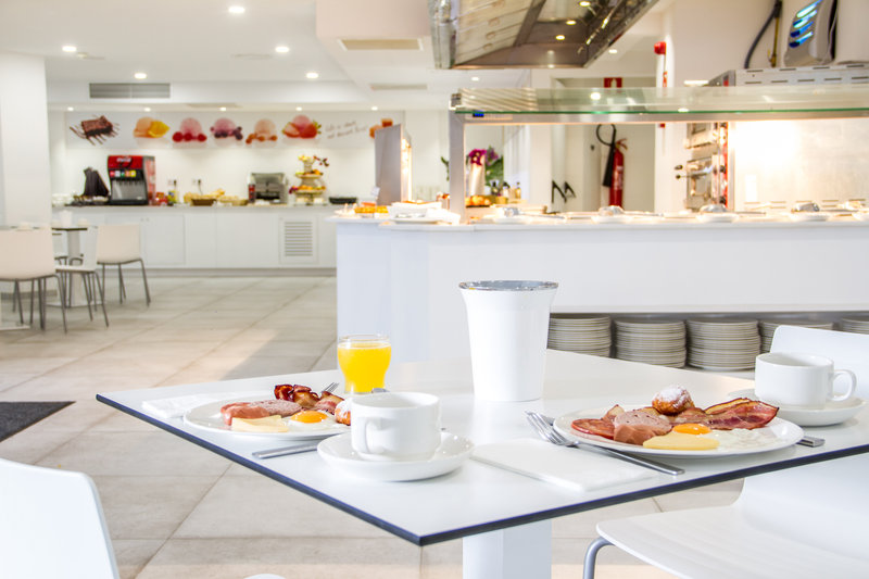 Hotel Triton Beach 17