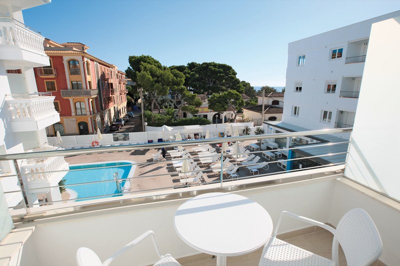 Hotel Triton Beach 11