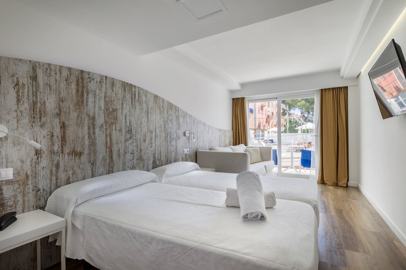 Hotel Triton Beach 15