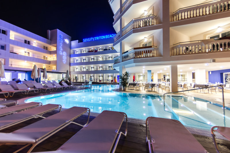 Hotel Triton Beach 2