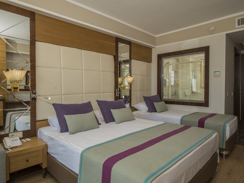 Dream World Aqua 32