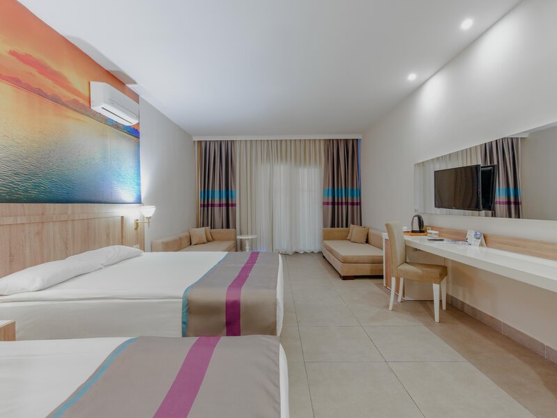 Dream World Aqua 35