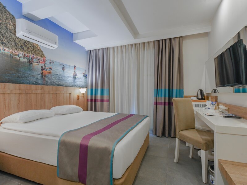 Dream World Aqua 62