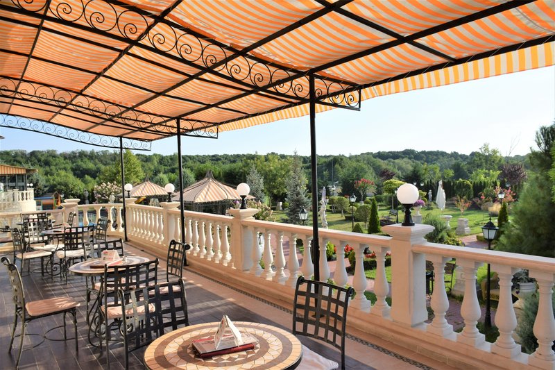 Therma Palace 10