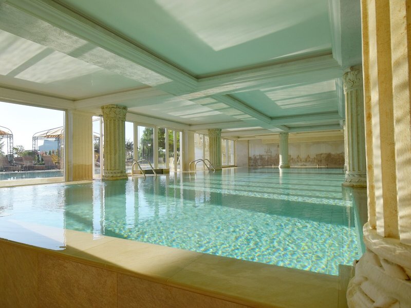 Therma Palace 9