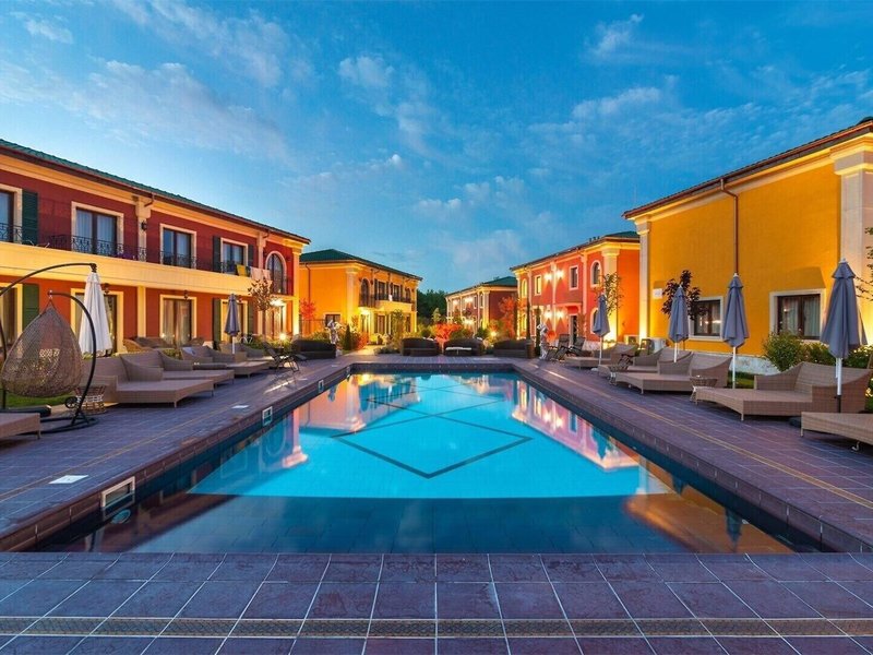 Therma Palace 15