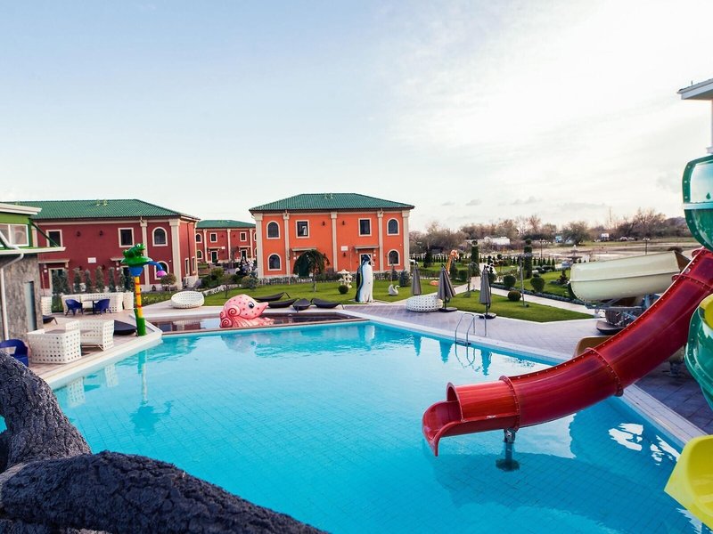 Therma Palace 19