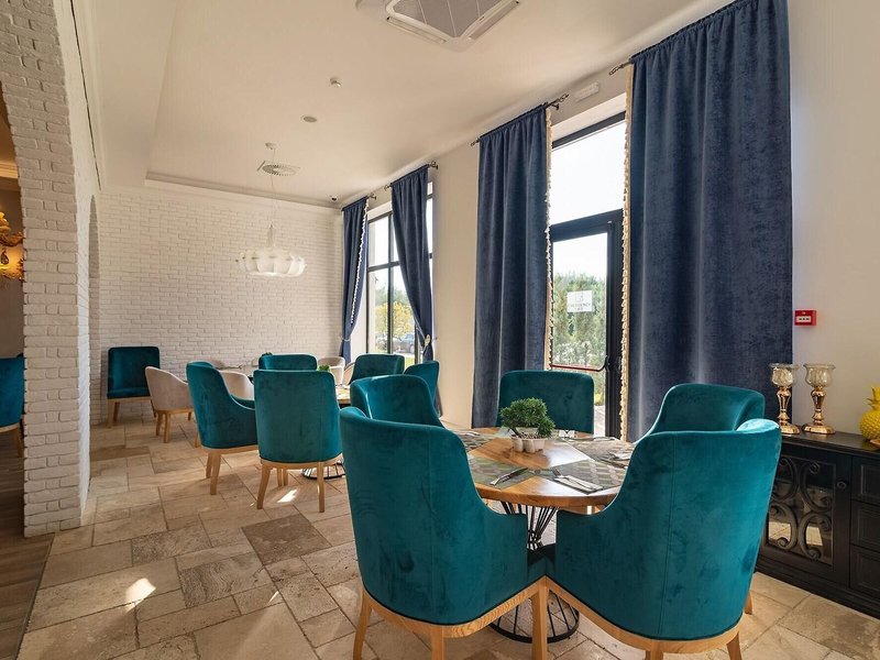 Therma Palace 28