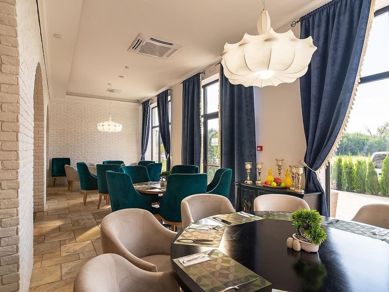 Therma Palace 32