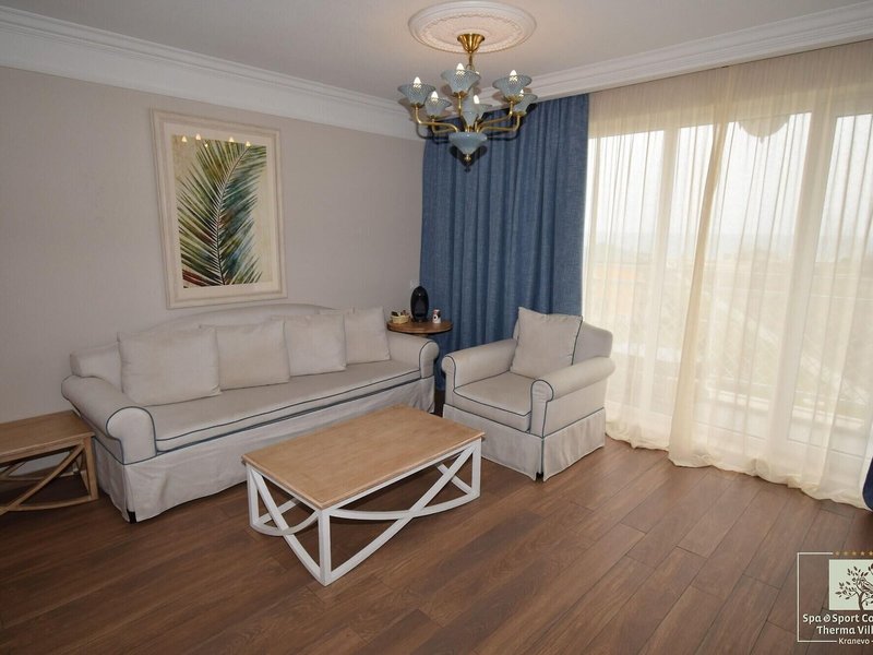 Therma Palace 47