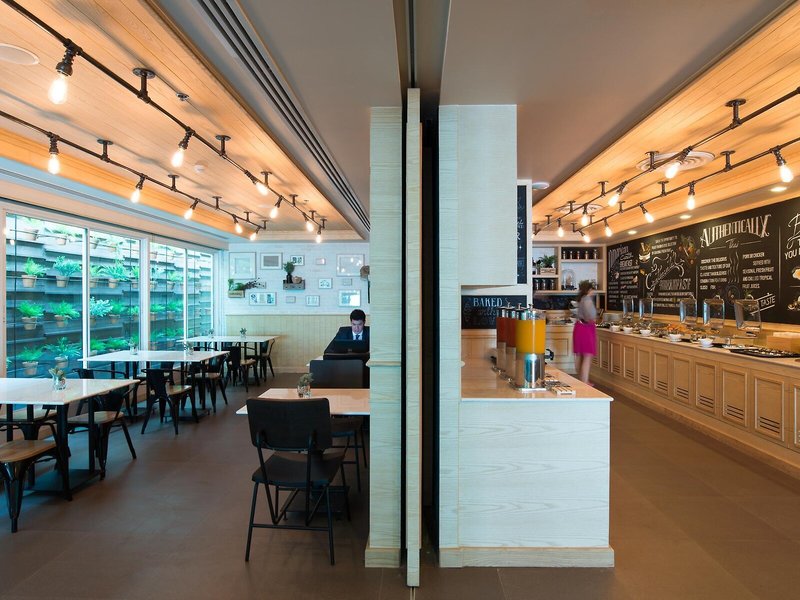 Citrus Sukhumvit 11 13