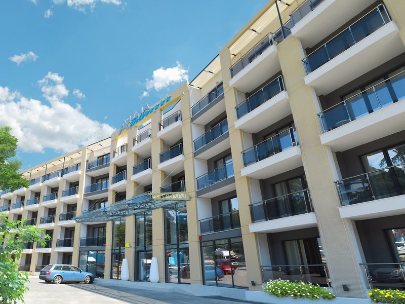 smartline Arena Mar 2 - Exterior