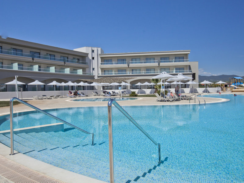 TUI BLUE Lagoon Princess 6