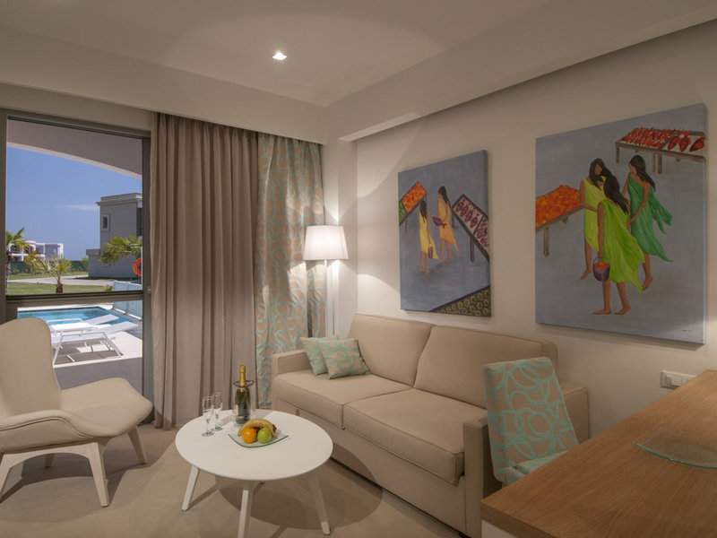 TUI BLUE Lagoon Princess 36