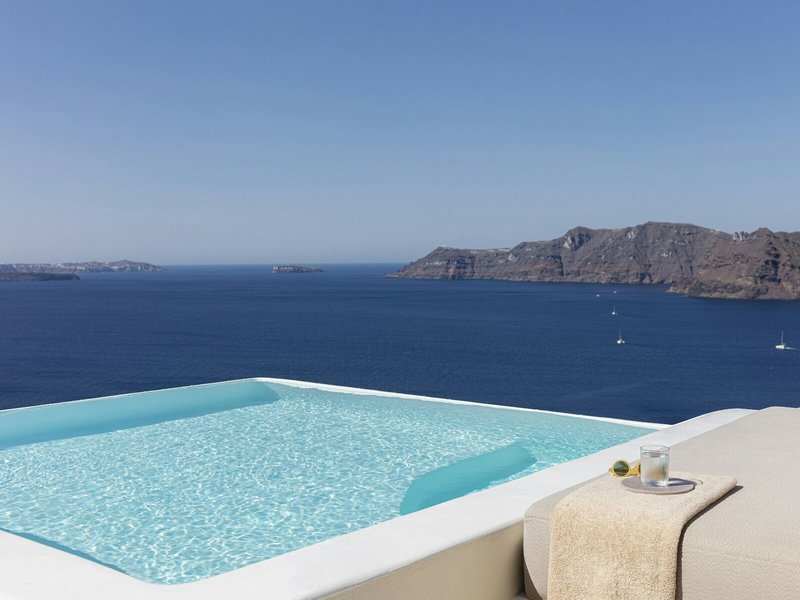 Canaves Oia Suites 13