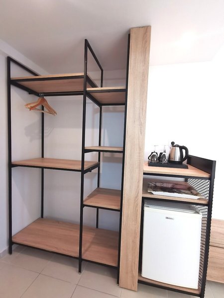 Artemis Studios 27