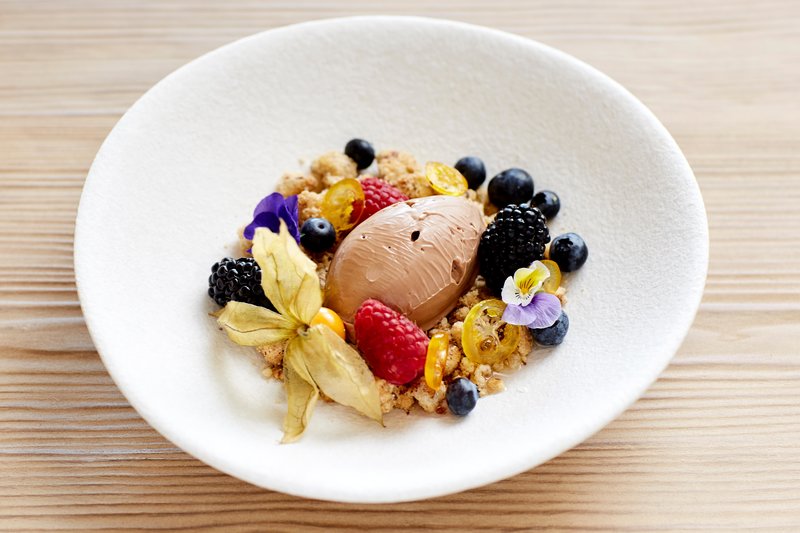 Nido, Mar-Bella Collection 93