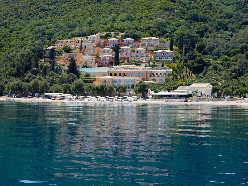 Nido, Mar-Bella Collection 4