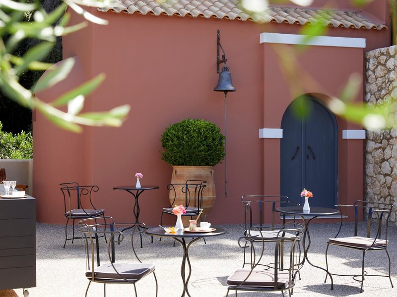 Nido, Mar-Bella Collection 18