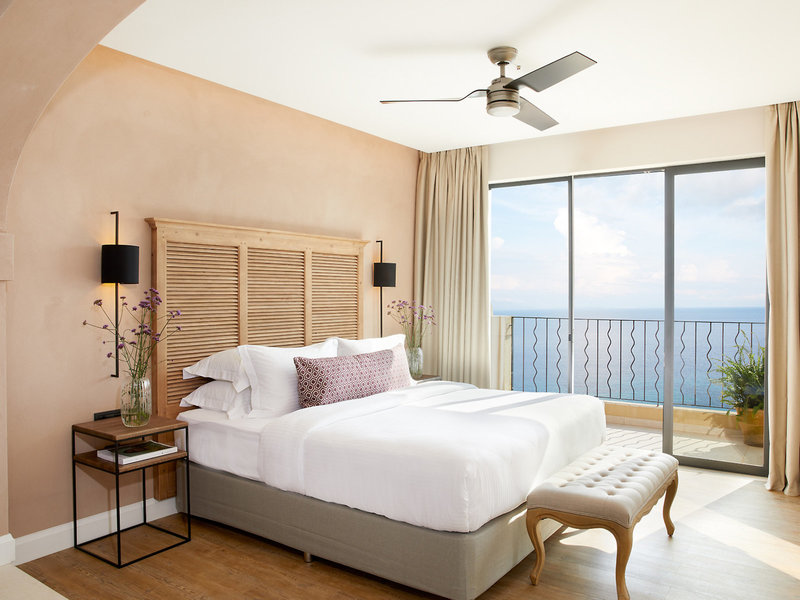 Nido, Mar-Bella Collection 46