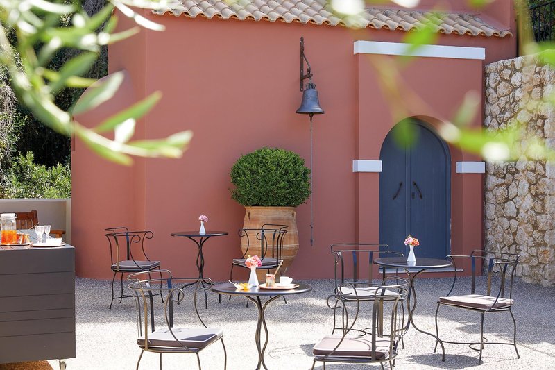 Nido, Mar-Bella Collection 17