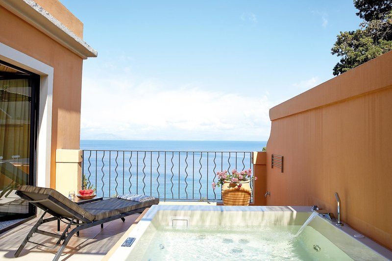 Nido, Mar-Bella Collection 38