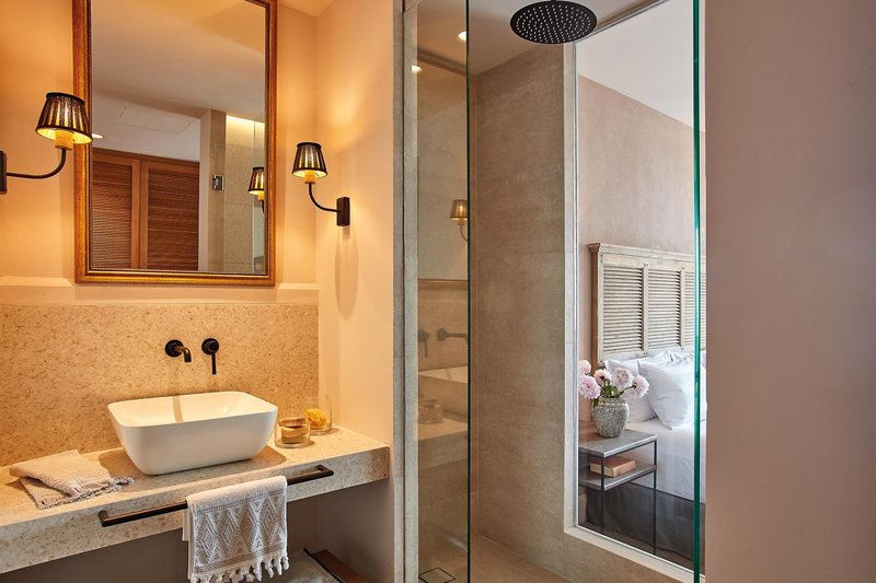 Nido, Mar-Bella Collection 41