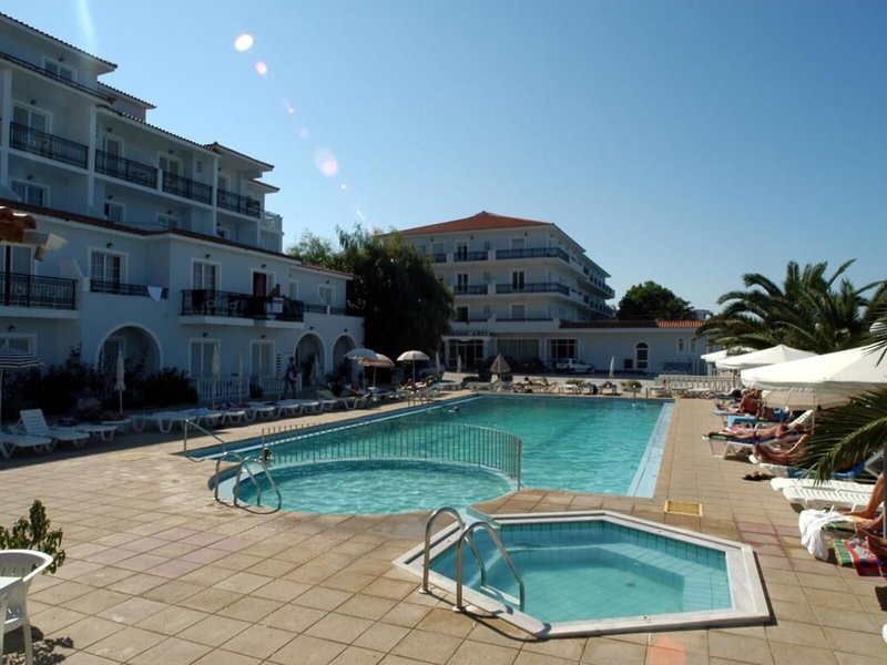 Chryssi Akti Hotel 2