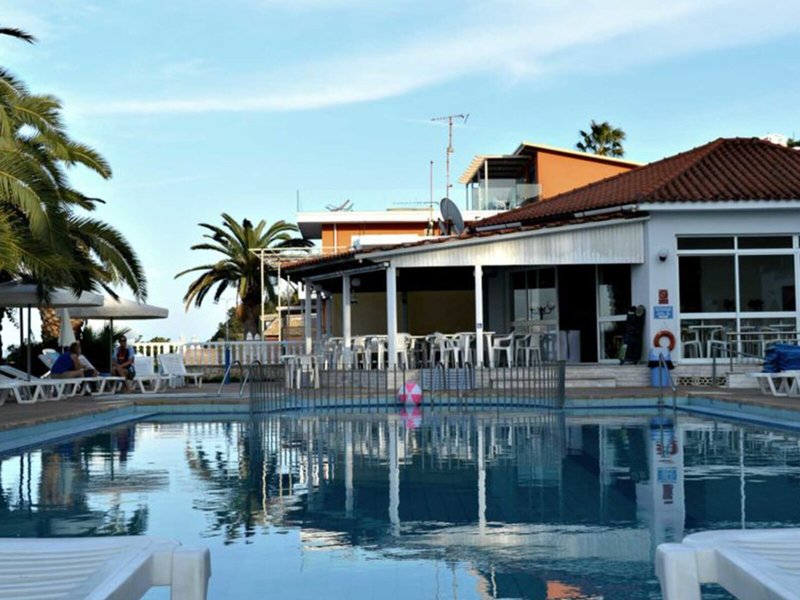 Chryssi Akti & Paradise Beach - Paradise Beach 23