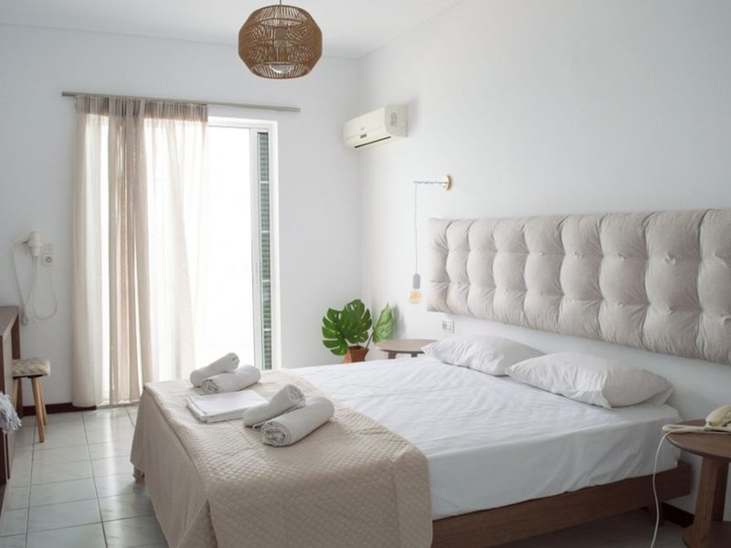 Chryssi Akti & Paradise Beach - Paradise Beach 41