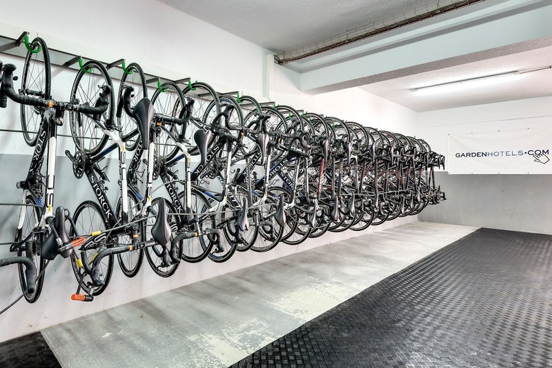 Palm Garden Apartments 20