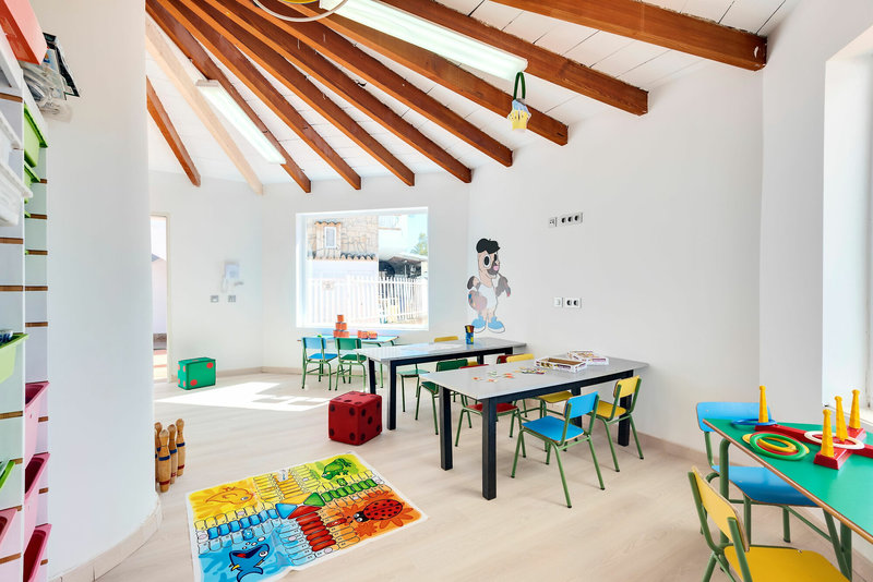 Palm Garden Apartments 10