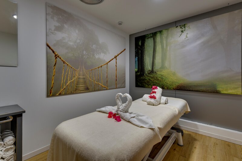 Palm Garden Apartments 40