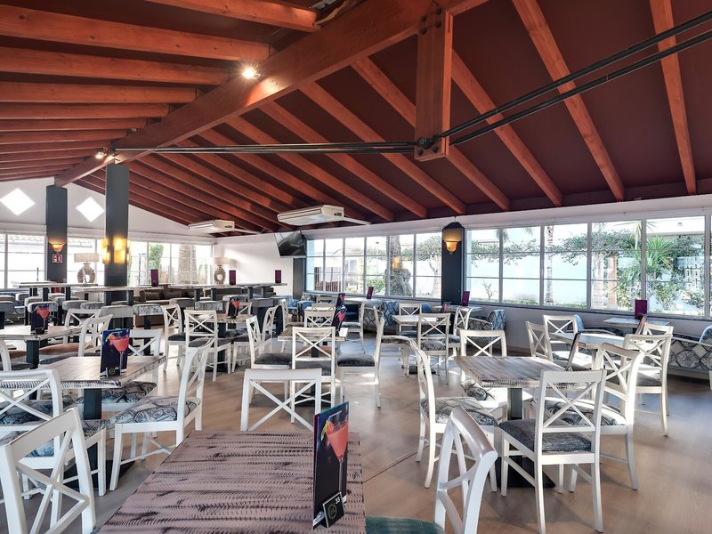 Palm Garden Apartments 17