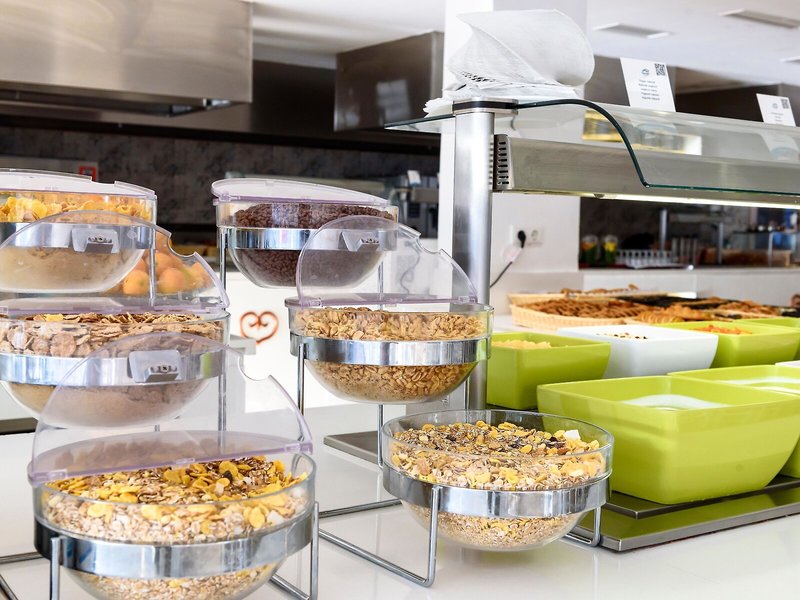 Palm Garden Apartments 18