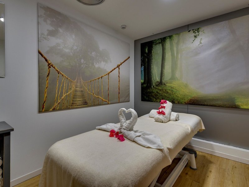 Palm Garden Apartments 28