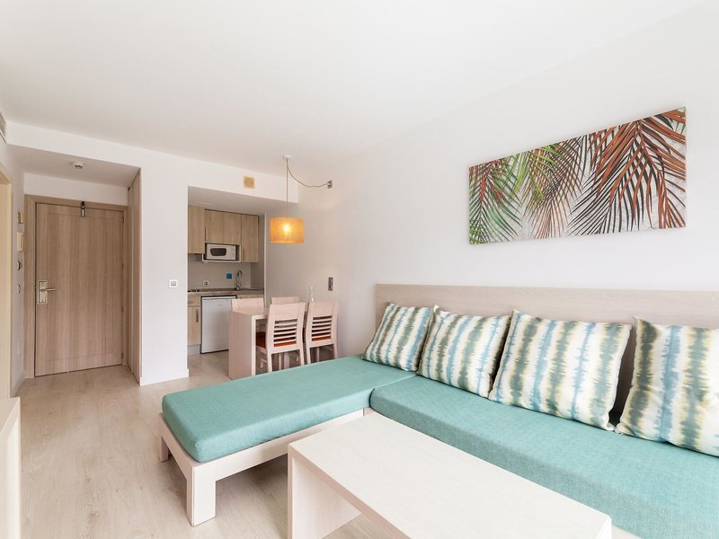 Palm Garden Apartments 41