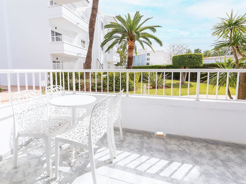 Palm Garden Apartments 47