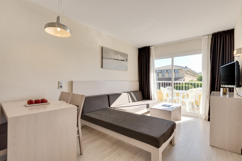 Palm Garden Apartments 35