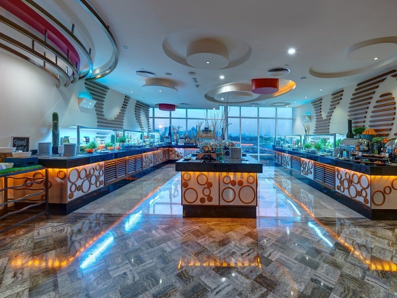 Vintage Grand Hotel 21