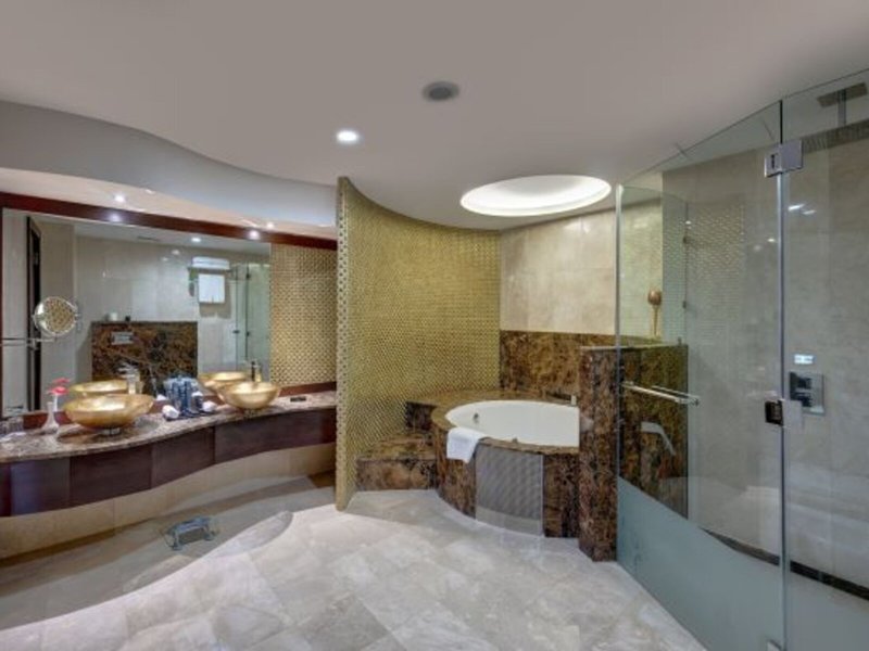 Vintage Grand Hotel 45