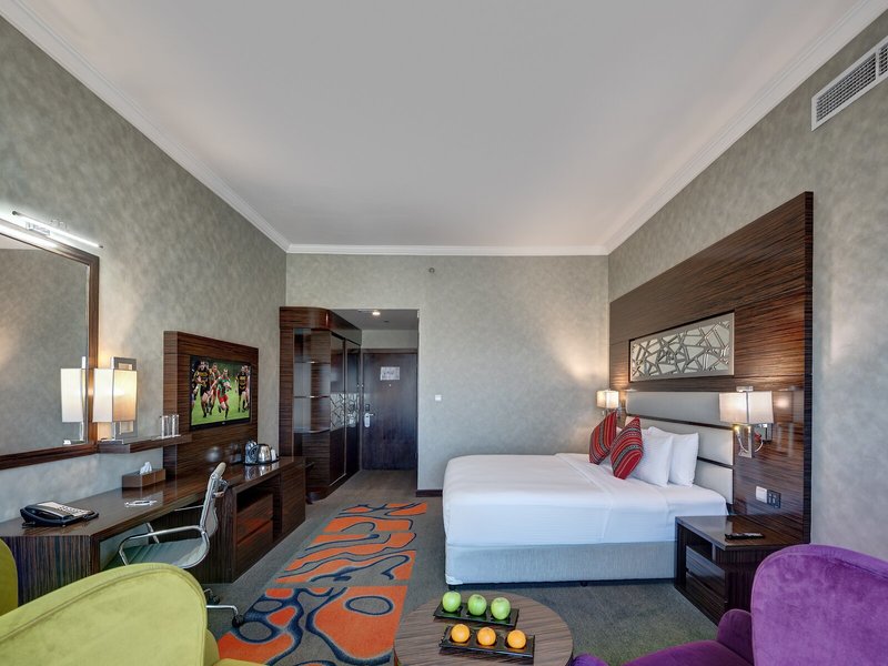 Vintage Grand Hotel 25