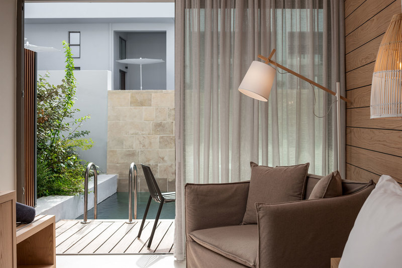 Ikones Seafront Luxury Suites 14