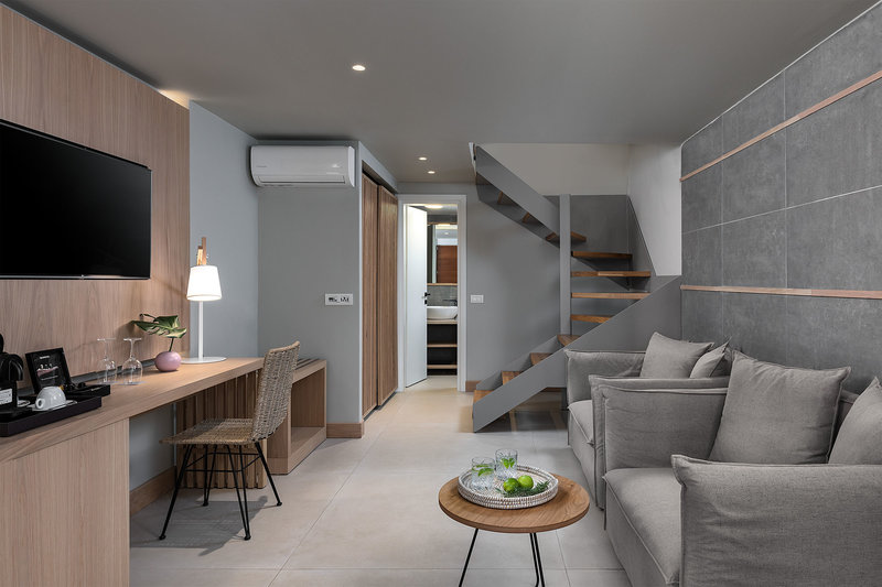 Ikones Seafront Luxury Suites 16