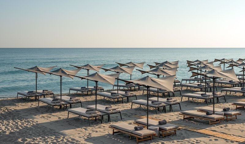Ikones Seafront Luxury Suites 10