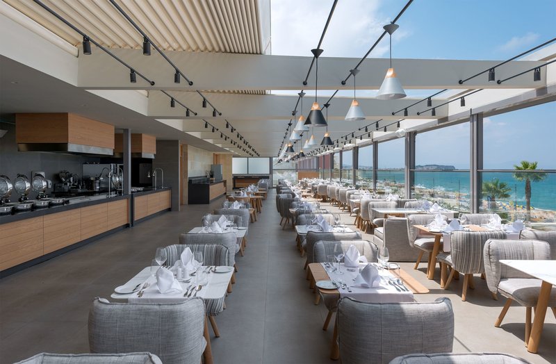 Ikones Seafront Luxury Suites 13