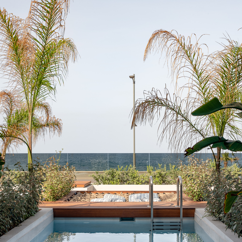 Ikones Seafront Luxury Suites 22