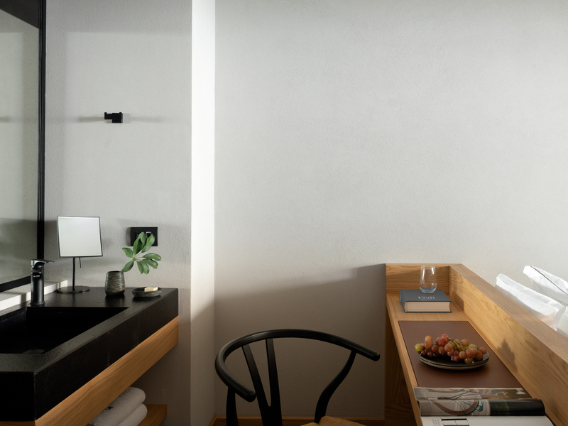 Ikones Seafront Luxury Suites 28