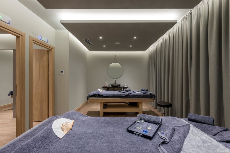 Ikones Seafront Luxury Suites 46